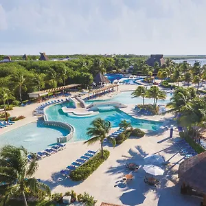 Bluebay Grand Esmeralda Semesteranläggning (resort) El Marlyn Azul