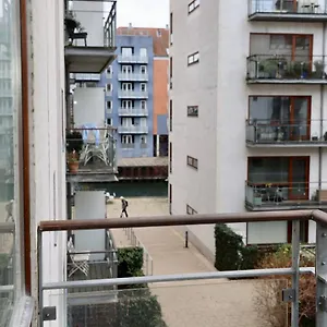 Scandi-hygge 2 Bedroom In Charming Christianshavn Apartment